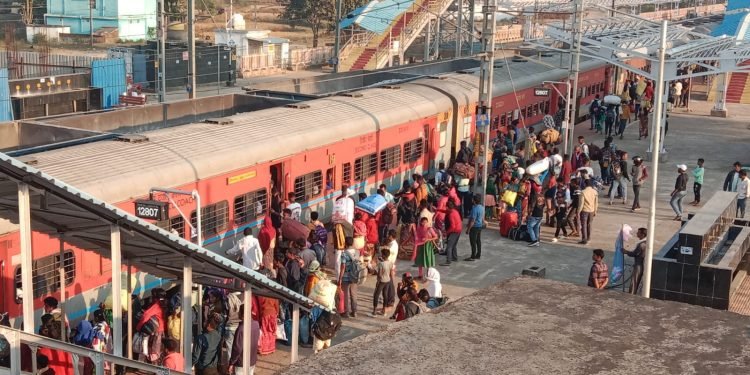 Climate Change’s Impact on Agriculture Forces Farmers to Migrate in Western Odisha