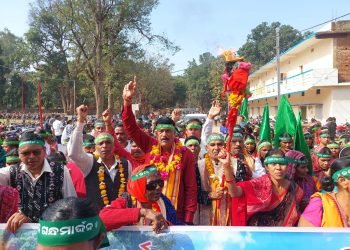 “Untill my last drop of Blood, Mining will not be allowed in Gandhamardhan”;  BJP MP Pradeep Purohit Joins Activists in a Historic Pledge
