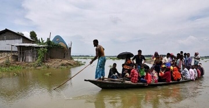 Railway Protection Force apprehends 586 bangladeshi and 318 rohingya to prevent illegal migration, since 2021
