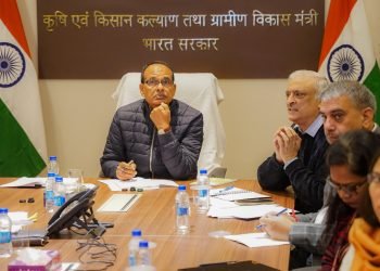 Union Minister Shivraj Singh Chouhan Reviews Agricultural Schemes, Sets Vision for Farmer Welfare