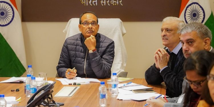 Union Minister Shivraj Singh Chouhan Reviews Agricultural Schemes, Sets Vision for Farmer Welfare