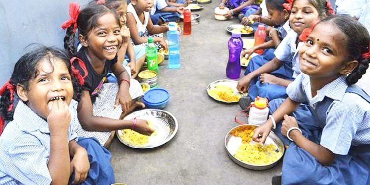  Odisha to Introduce Fortified Milk in Mid-Day Meal Scheme