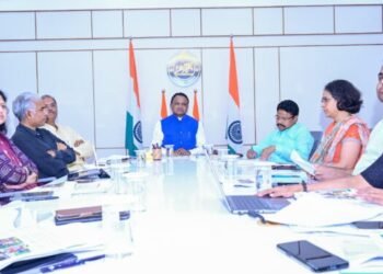 Odisha CM Asserts Diarrhoea Situation Under Control, Urges Continued Vigilance and Preventive Action