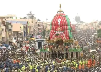 Rath Yatra Resumes with Devotional Fervour After Brief Halt in Puri