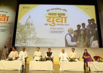 Yuva Spiritual Summit Kicks Off in Varanasi with a Powerful Call for a Drug-Free Youth