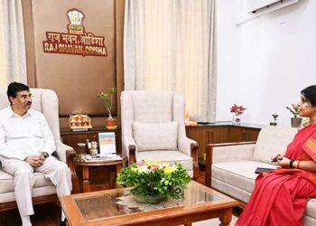 Power Shift: The Tale of Two Desks – From Raj Bhawan to Third Floor and Back