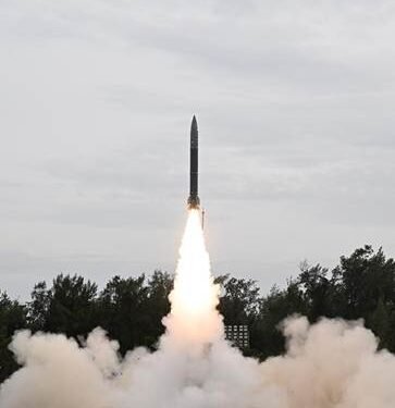 DRDO successfully conducts two consecutive flight-tests of Pralay missile