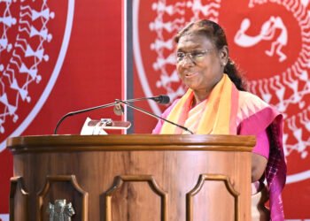 President Murmu’s Compassionate Gesture: Visits Critical FM College Student at AIIMS Bhubaneswar