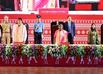 Doctorhood Is a Sacred Commitment, Not a Career: President Murmu’s Inspiring Address at AIIMS Bhubaneswar