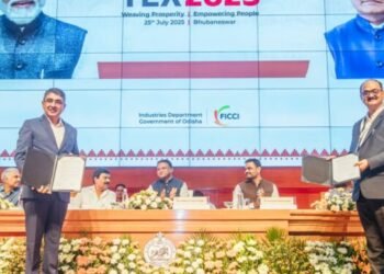 Hindalco Joins Odisha’s Textile Revolution with Major Investment